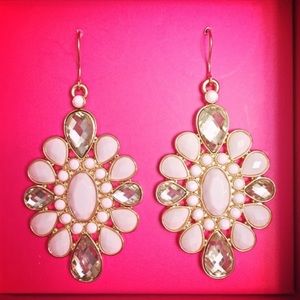 Lilly Pulitzer Resort White Via earrings